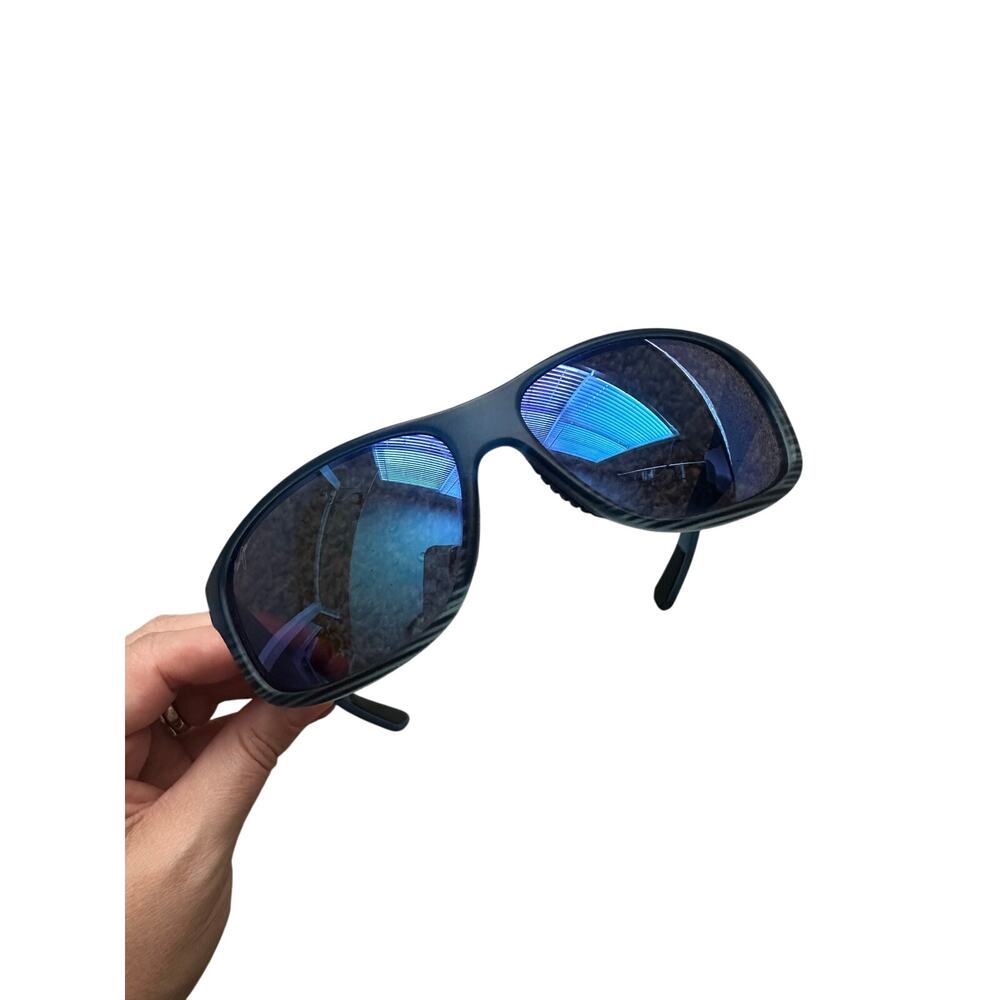 Maui Jim Kaiwi Channel Blue Black Stripe Blue Hawaii Polarized Wrap Sunglasses